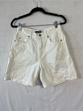 Liz Claiborne White Womens Jean Shorts